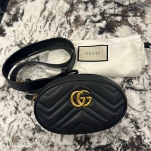 Gucci Marmont Black Leather Belt Bag